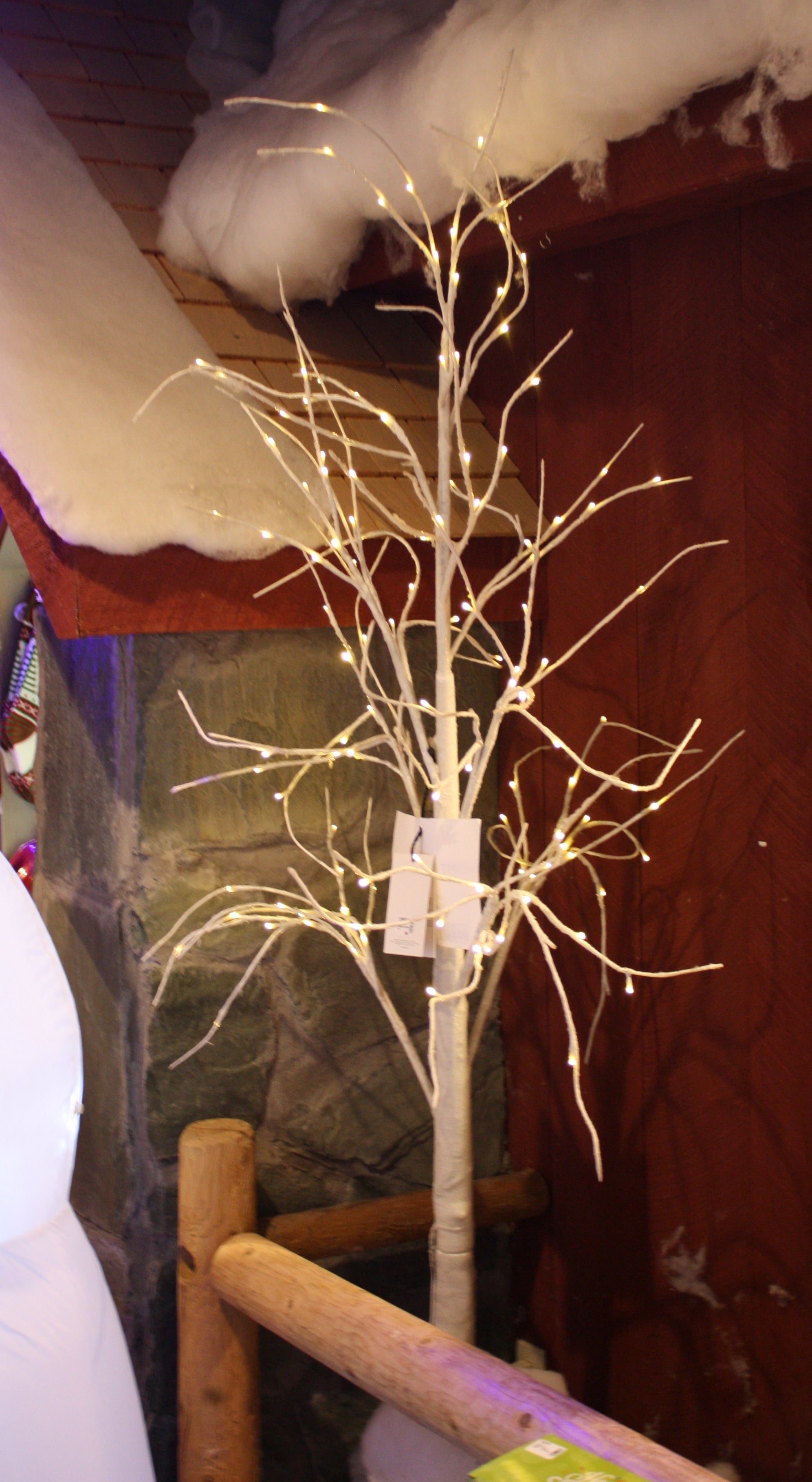 8 Foot White Wrapped Lighted Tree