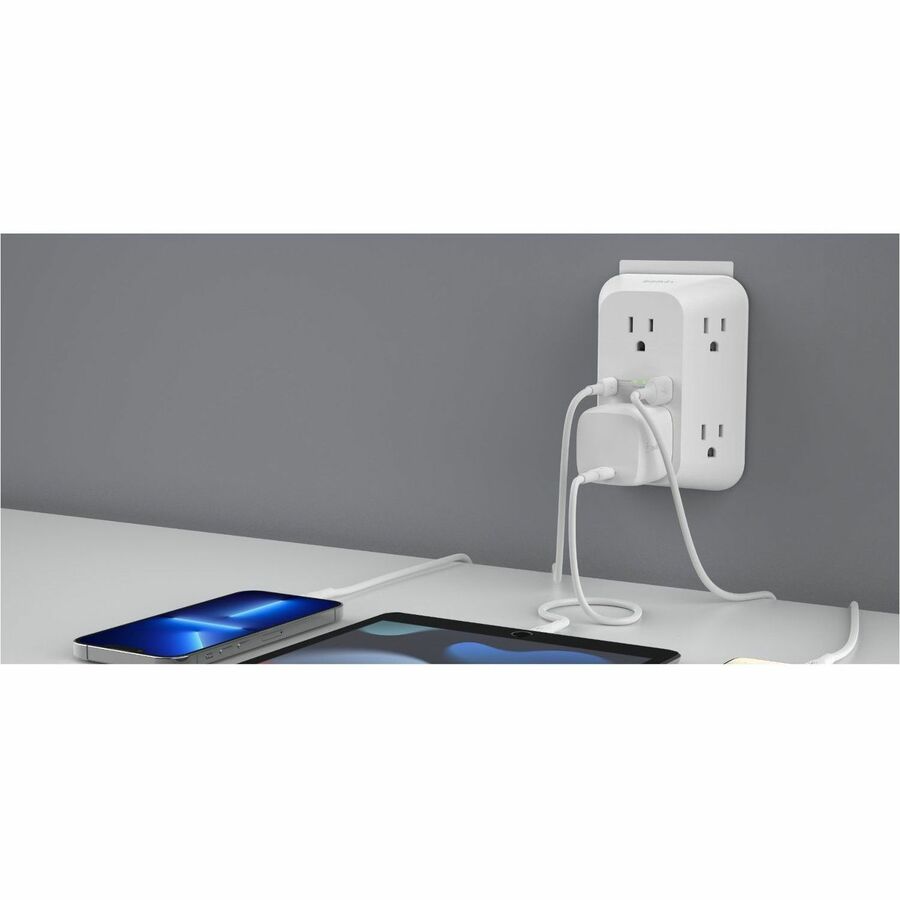 Belkin 8-Outlets Surge Suppressor/Protector - 1 x USB Type A, 1 x USB Type C, 6 x USB