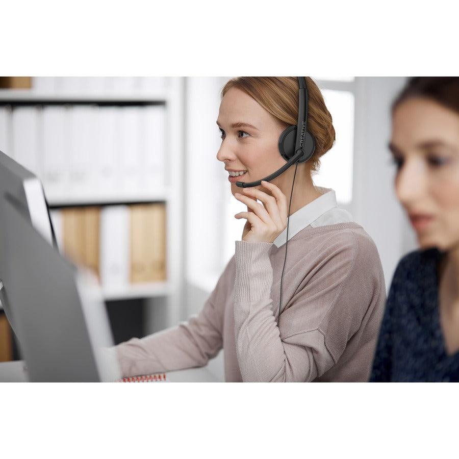 Creative HS-220 USB Headset with Noise-Cancelling Mic and Inline Remote