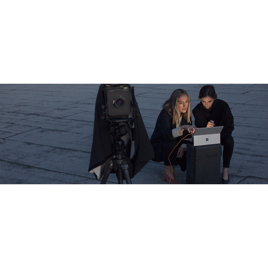 Microsoft Signature Type Cover Keyboard/Cover Case Tablet - Platinum FFQ-00001