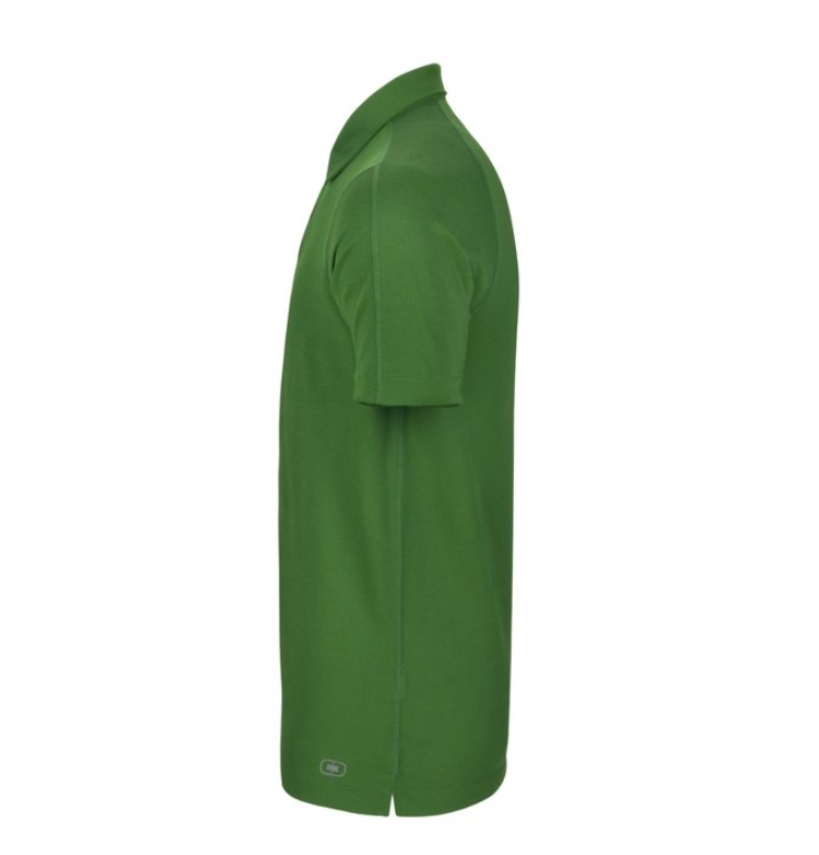 OGIO® Onyx Polo – Sophisticated Style, Unmatched Comfort