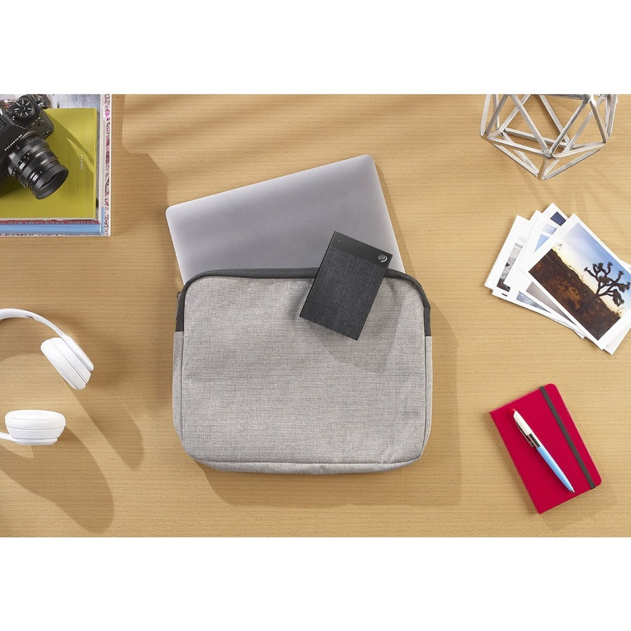 Seagate-IMSourcing Backup Plus Ultra Touch STHH2000600 2 TB Portable Hard Drive - 2.5" External - Black