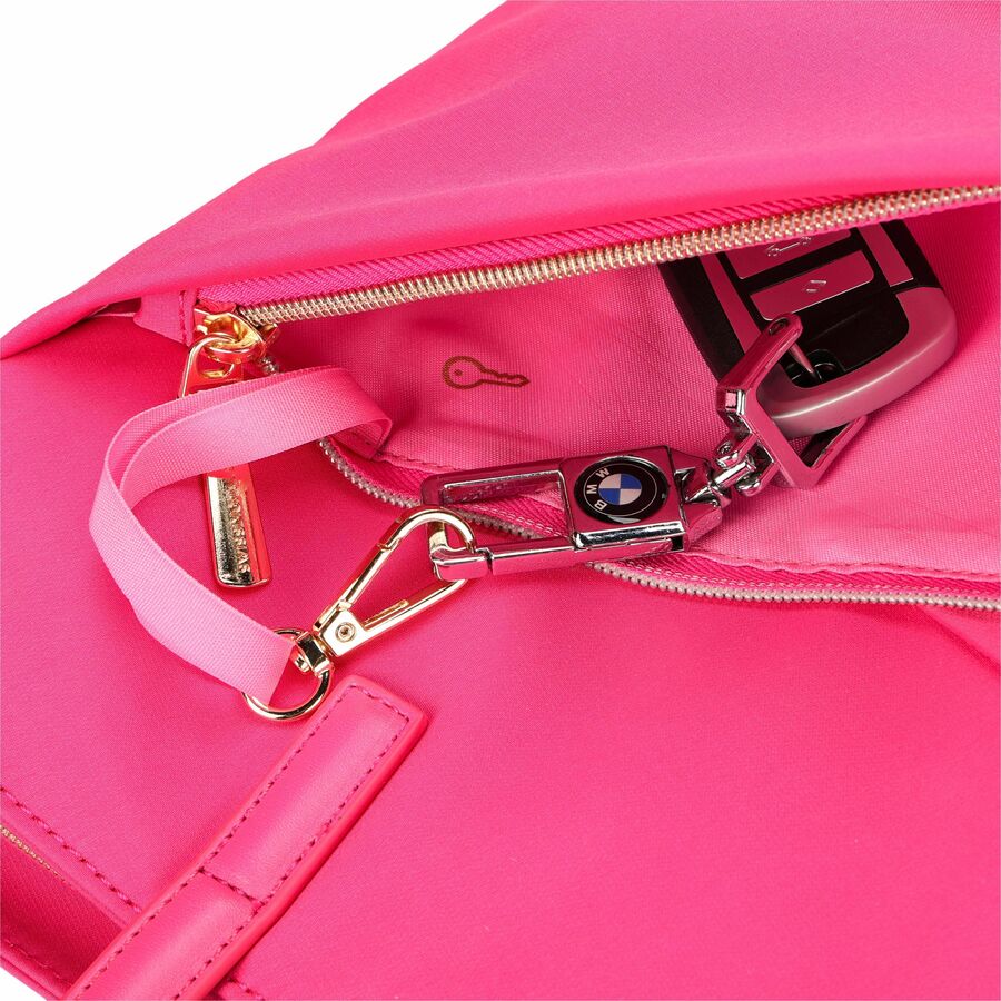 Swissdigital Design Carrying Case (Tote) Travel, Tablet, Smartphone, Digital Text Reader, Passport, Accessories - Katy Rose