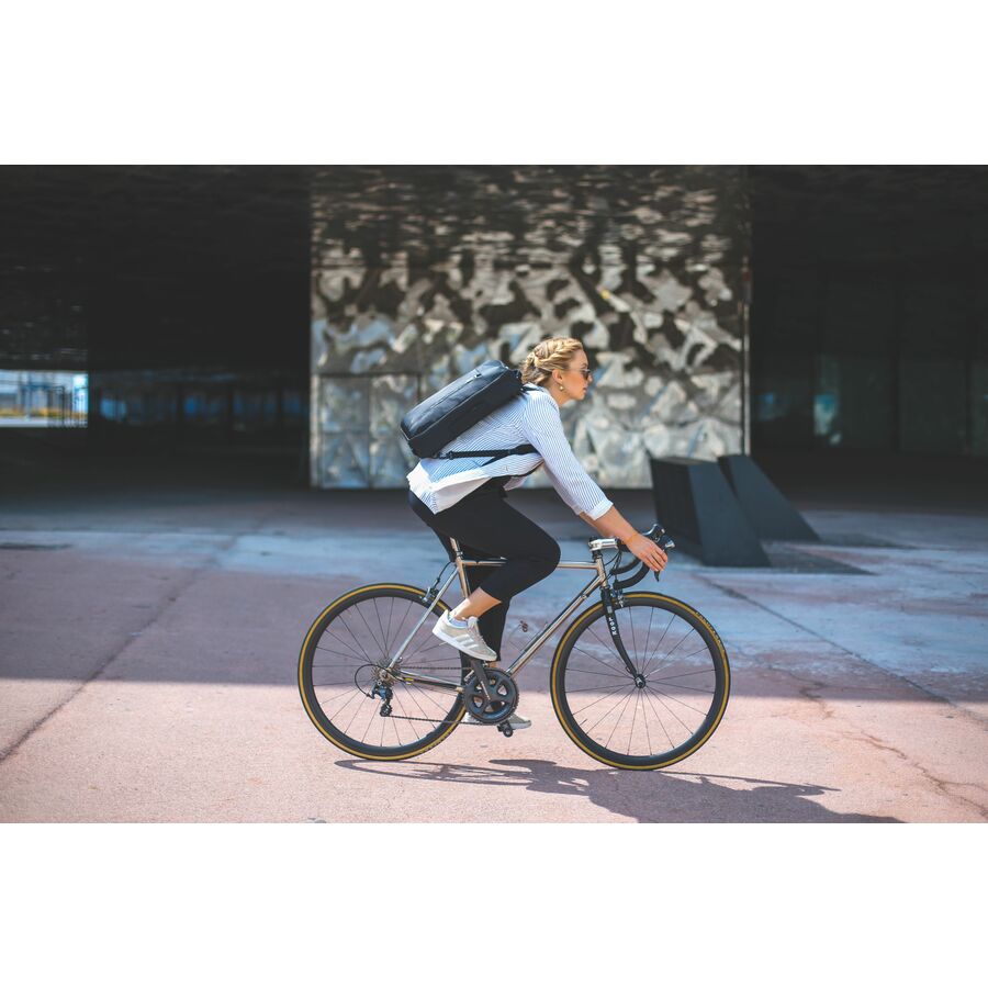 Targus Urban Convertible Notebook Case 39.6 Cm (15.6") Backpack Black