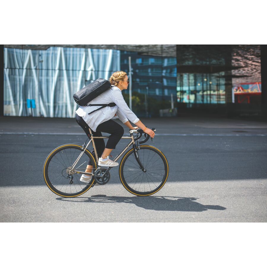 Targus Urban Convertible Notebook Case 39.6 Cm (15.6") Backpack Black