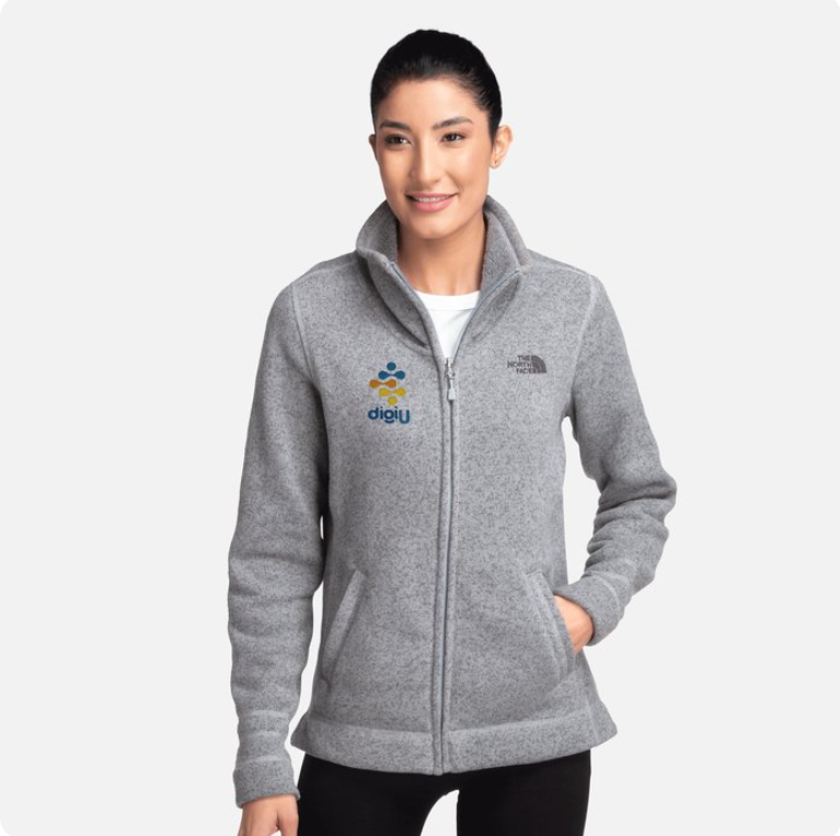 The North Face® Women’s Fleece Jacket – Classic Comfort and Timeless Warmth for Everyday Wear