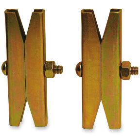 Apc Ar8169 Mounting Kit