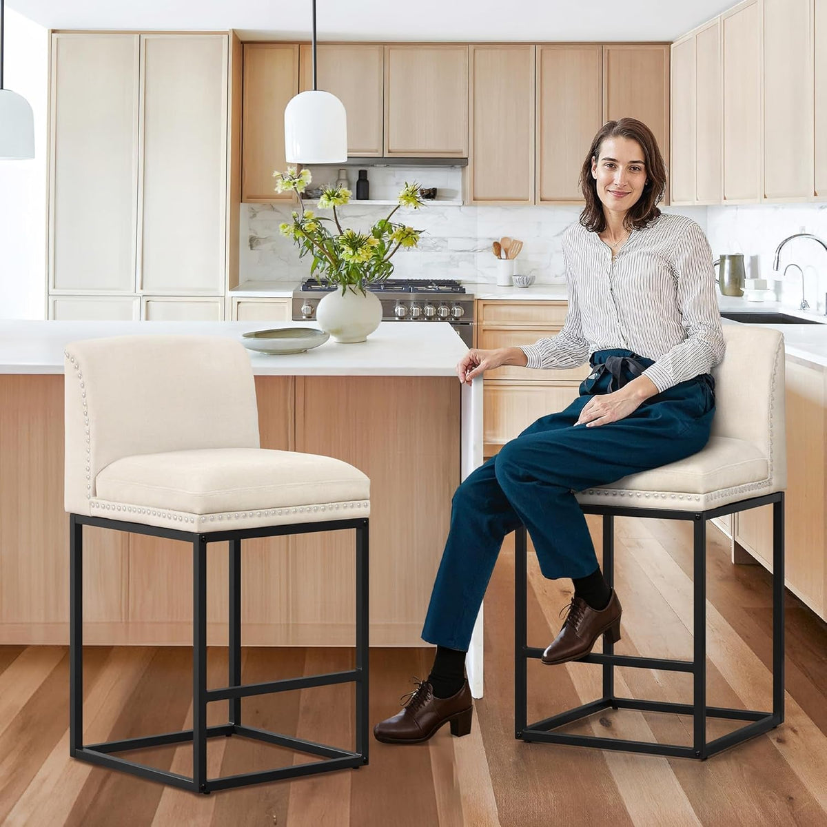 26 Inch Bar Stools Set Of 4 Champagne Chenille Cushioned Counter Height Bar Stools For Kitchen Island