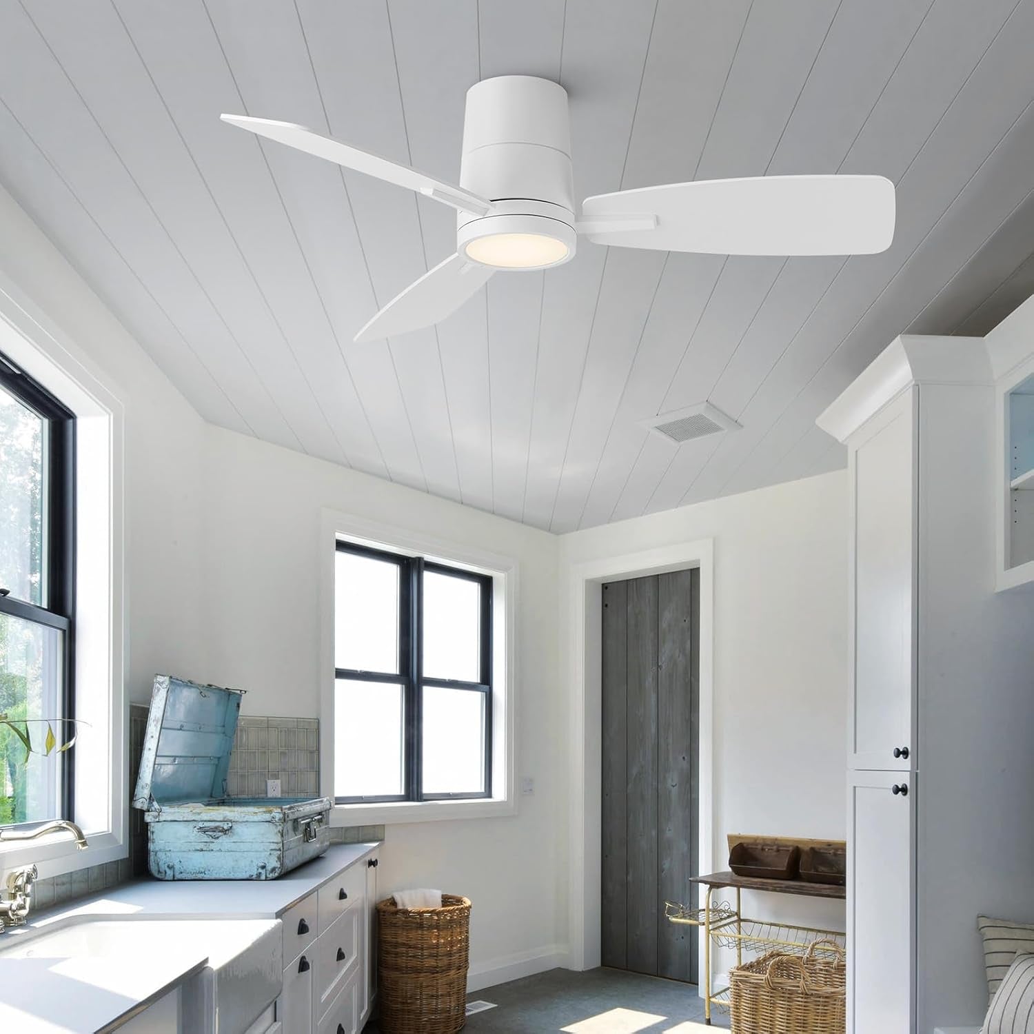 42 Inch Ceiling Fan With Remote And Dimmable LED Light