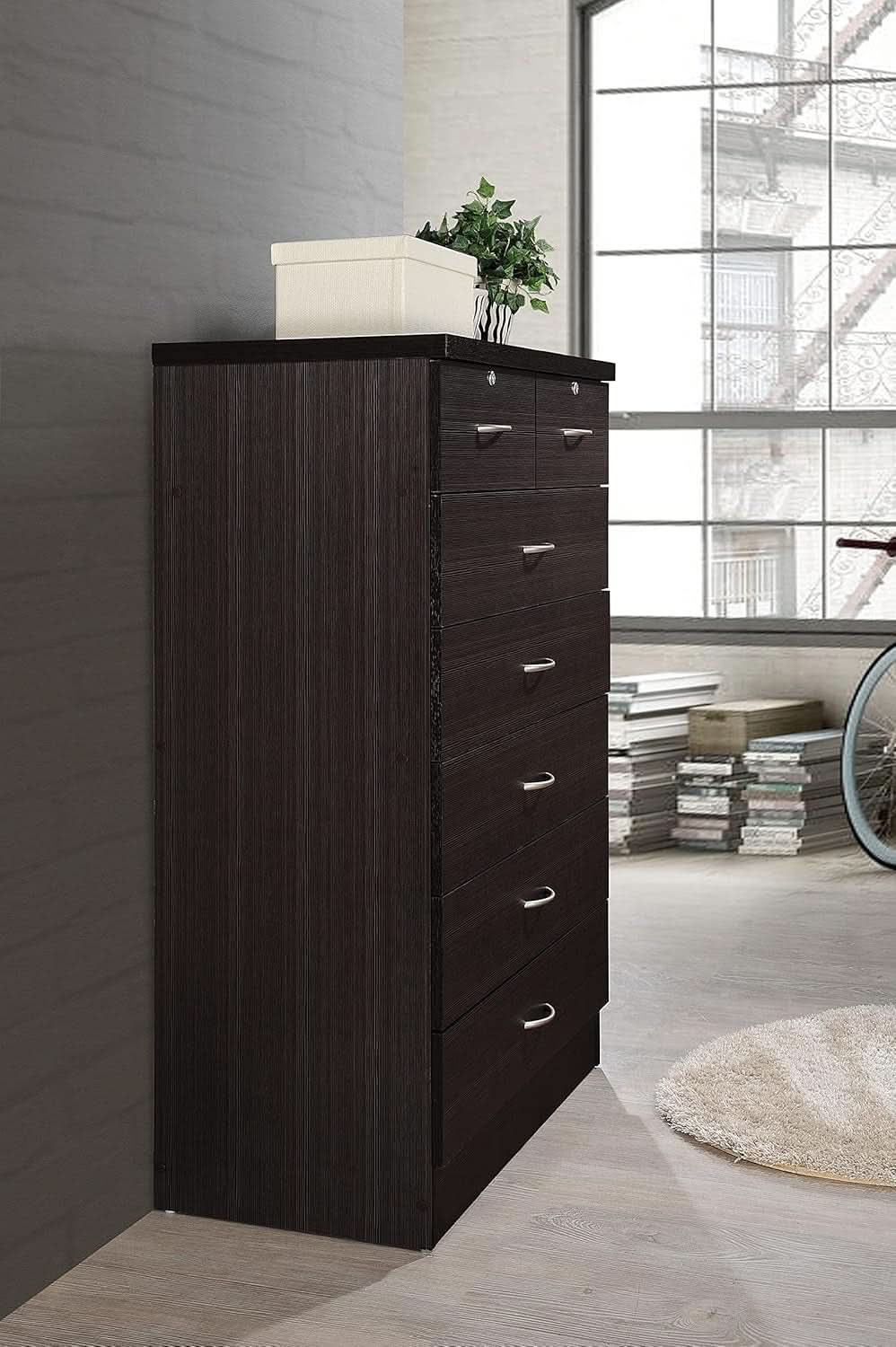 7 Drawer Wood Dresser For Bedroom 31.5 Inch Wide With Top Drawer Locks Chocolate