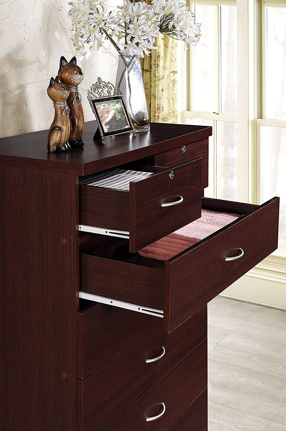 7 Drawer Wood Dresser Mahogany With 2 Locks On Top Drawers