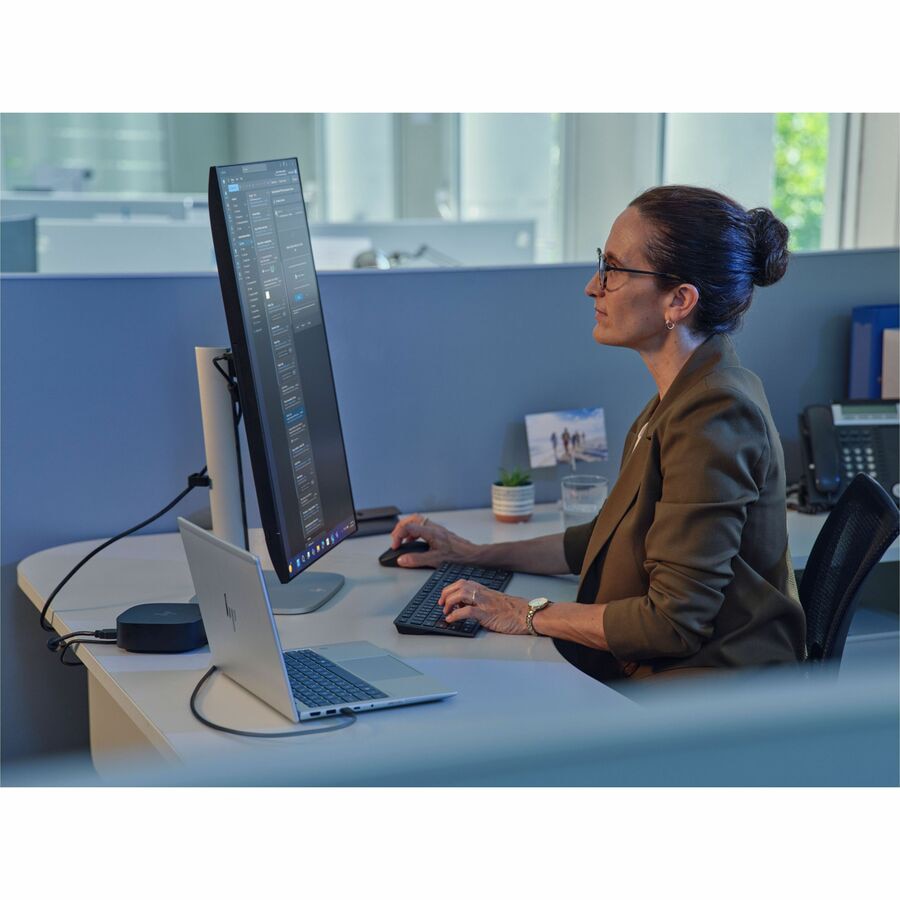 HP EliteBook 6 G1a 14in R7P-250 32GB 1TB