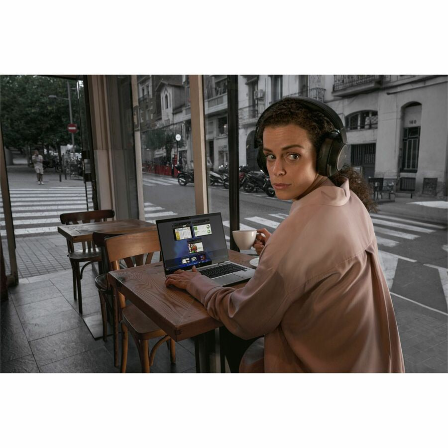 HP EliteBook 6 G1a 14in R7P-250 32GB 1TB