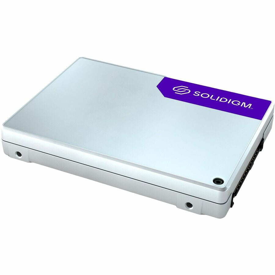 Solidigm D7-P5520 PCIe 4.0 NVMe SSD