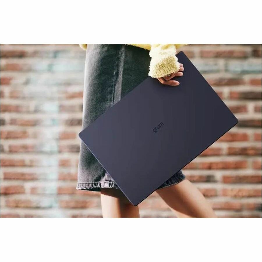 LG gram Pro 16Z90TR-E 16" Laptop