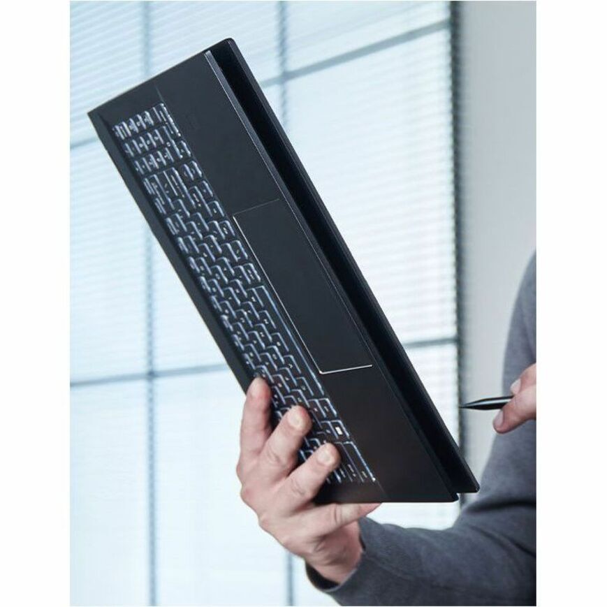 MSI SummitPro 16 AI A2HV 2-in-1 Laptop