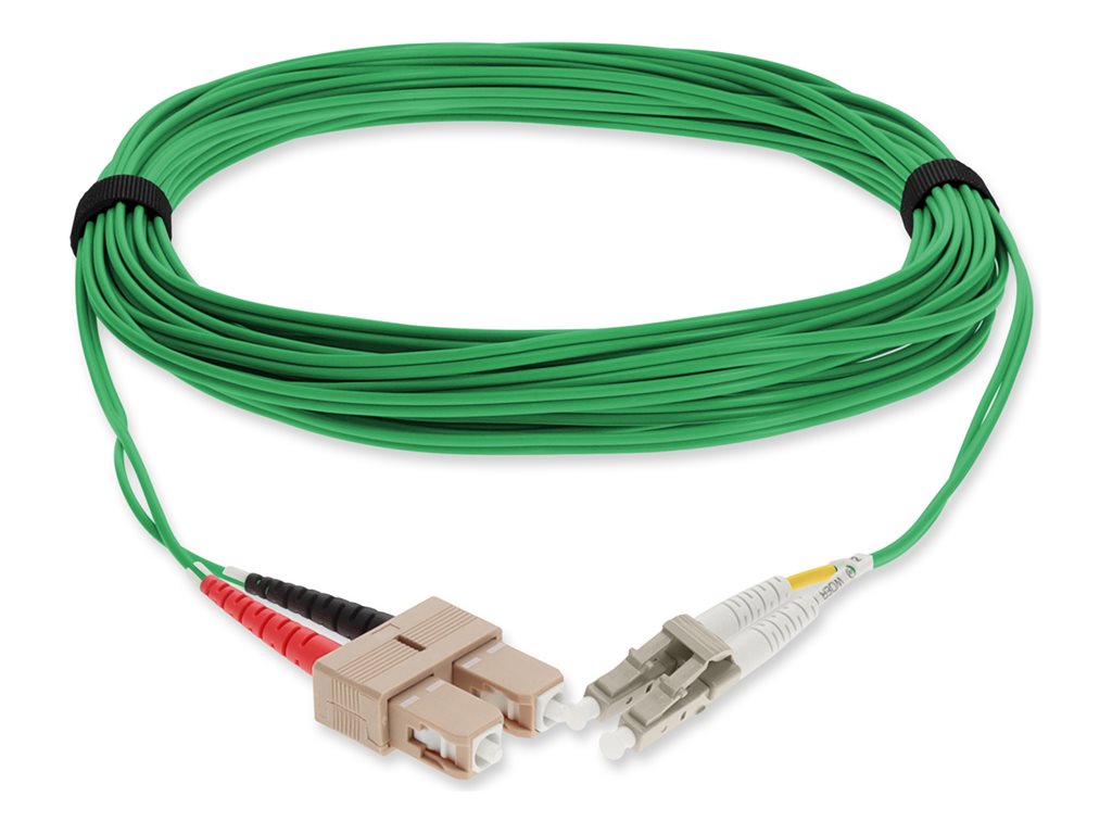 AddOn - Crossover cable - LC/PC multi-mode (M) to SC/PC multi-mode (M) - 5 m - fiber optic - duplex - 50 / 125 micron - OM3/OM4 ADD-SC-LC-5M5OM4-GN
