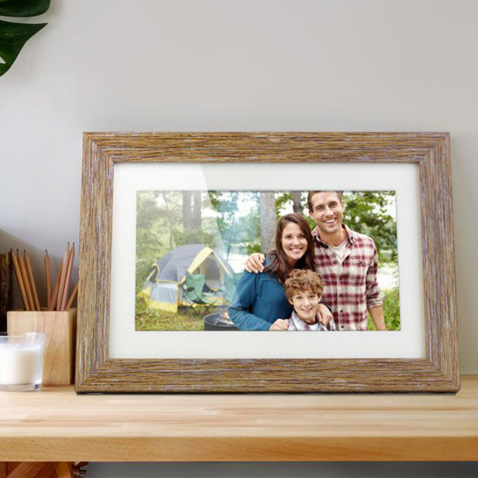 Aluratek 10 inch Distressed Wood Digital Photo Frame with Auto Slideshow Feature - 10"