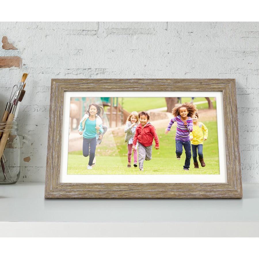 Aluratek 13.3 WiFi Touchscreen Distressed Wood Digital Photo Frame" ASHDPF13F