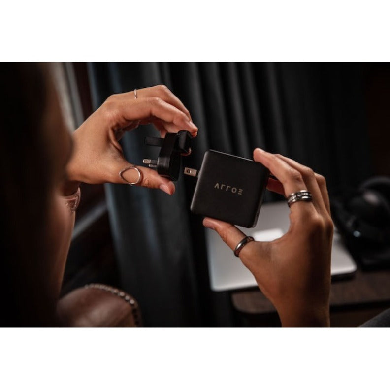 Arroe Smart Charging System 20000mAh Portable Charger for Laptops and Mobile Devices AR-LAE-001-001BLKENG