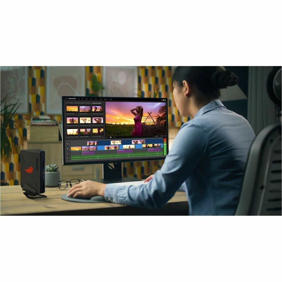 Asus NUC 14 Desktop Computer - Intel Core Ultra 9 185H RNUC14SRKU91000UI