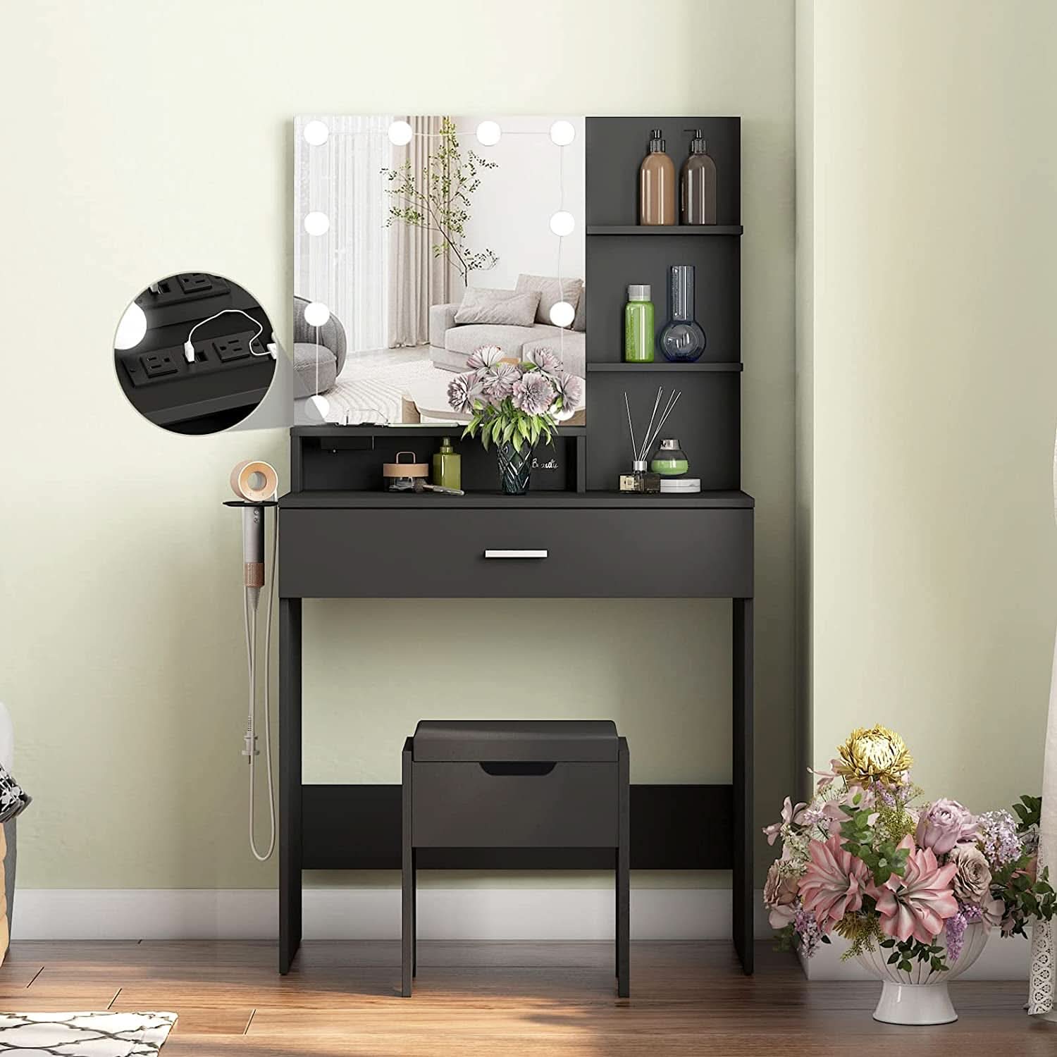 Black Makeup Vanity Table With Lighted Mirror And USB Ports
