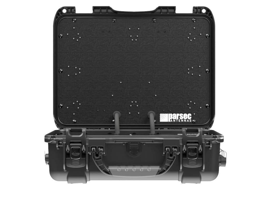 Bloodhound PRO 8:1 Rugged 5G Comm Device with Custom Antenna by PARSEC
