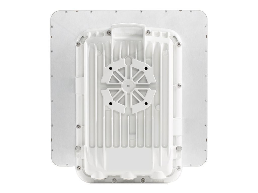Cambium Networks PTP 670 - Wireless bridge - 1GbE, TDM - with AC Power Injector C050067H003B