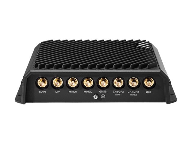 Cradlepoint 5-Year NetCloud Mobile Performance Plan with R1900 Router