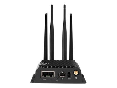 Cradlepoint R920 Router with 1-Year NetCloud Mobile Essentials & Advanced Plan for North America