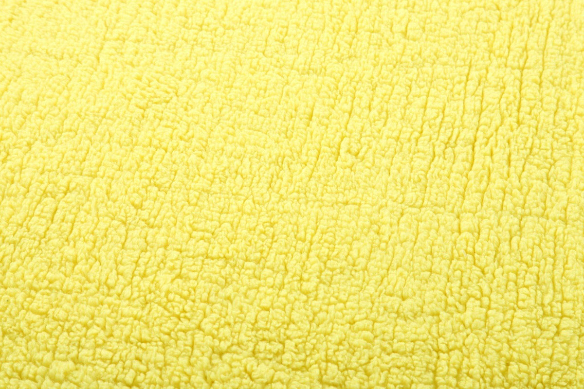 DaDa Bedding Happy Sunny Yellow Bright Quilted Ultra Sonic Reversible Throw Blanket Bedspread (BJ0107)