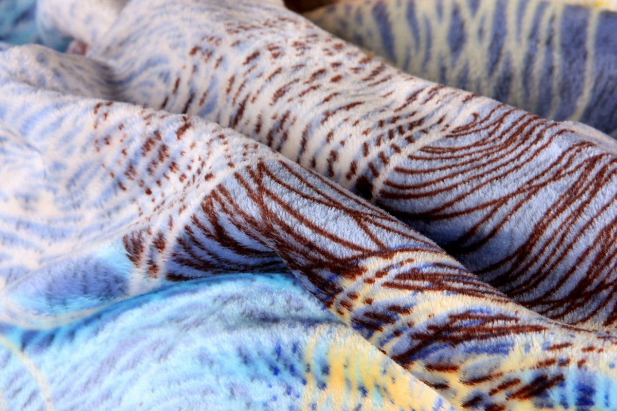 DaDa Bedding Swirly Navy Blue Lagoon Abstract Mink Flannel Fleece Throw Blanket (XY9897)