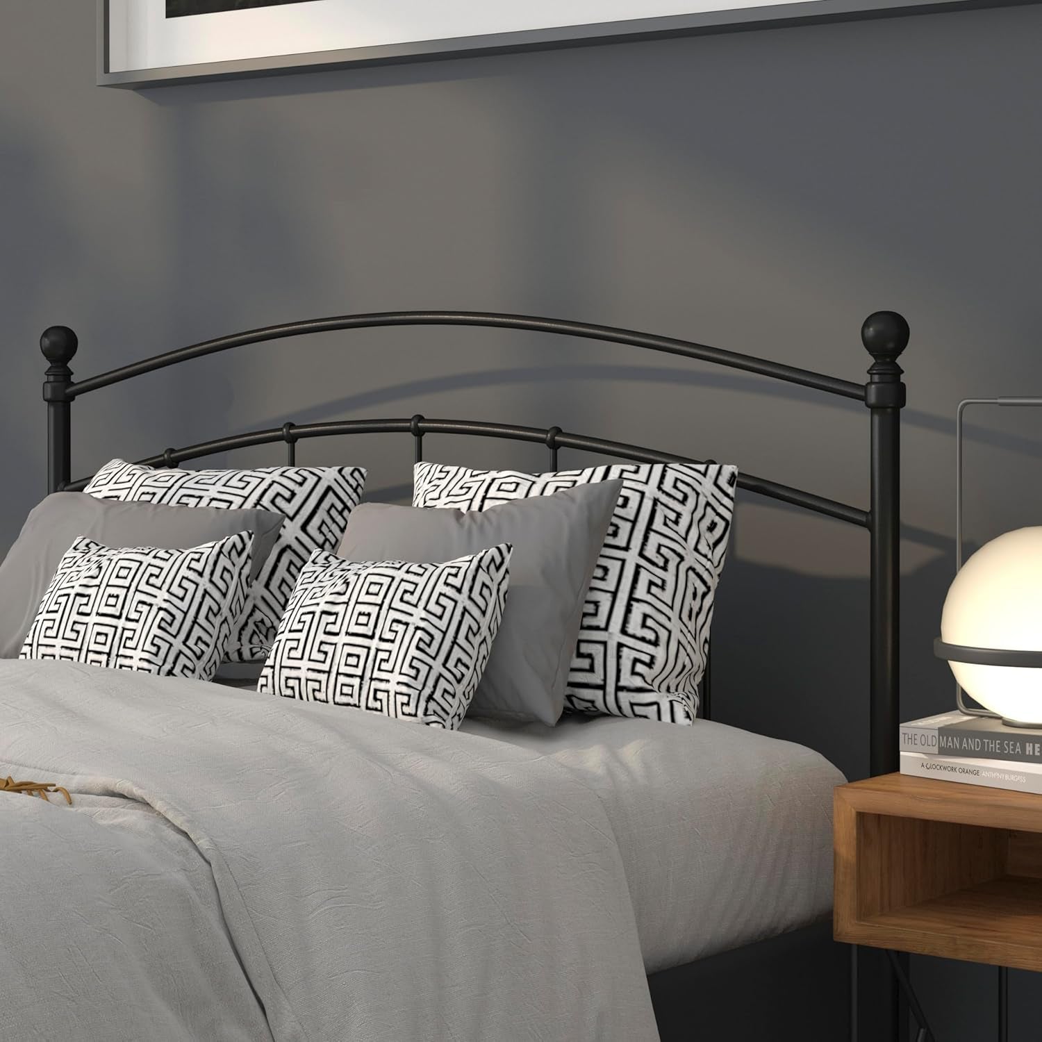 Decorative Black Metal Queen Size Headboard for Bedrooms