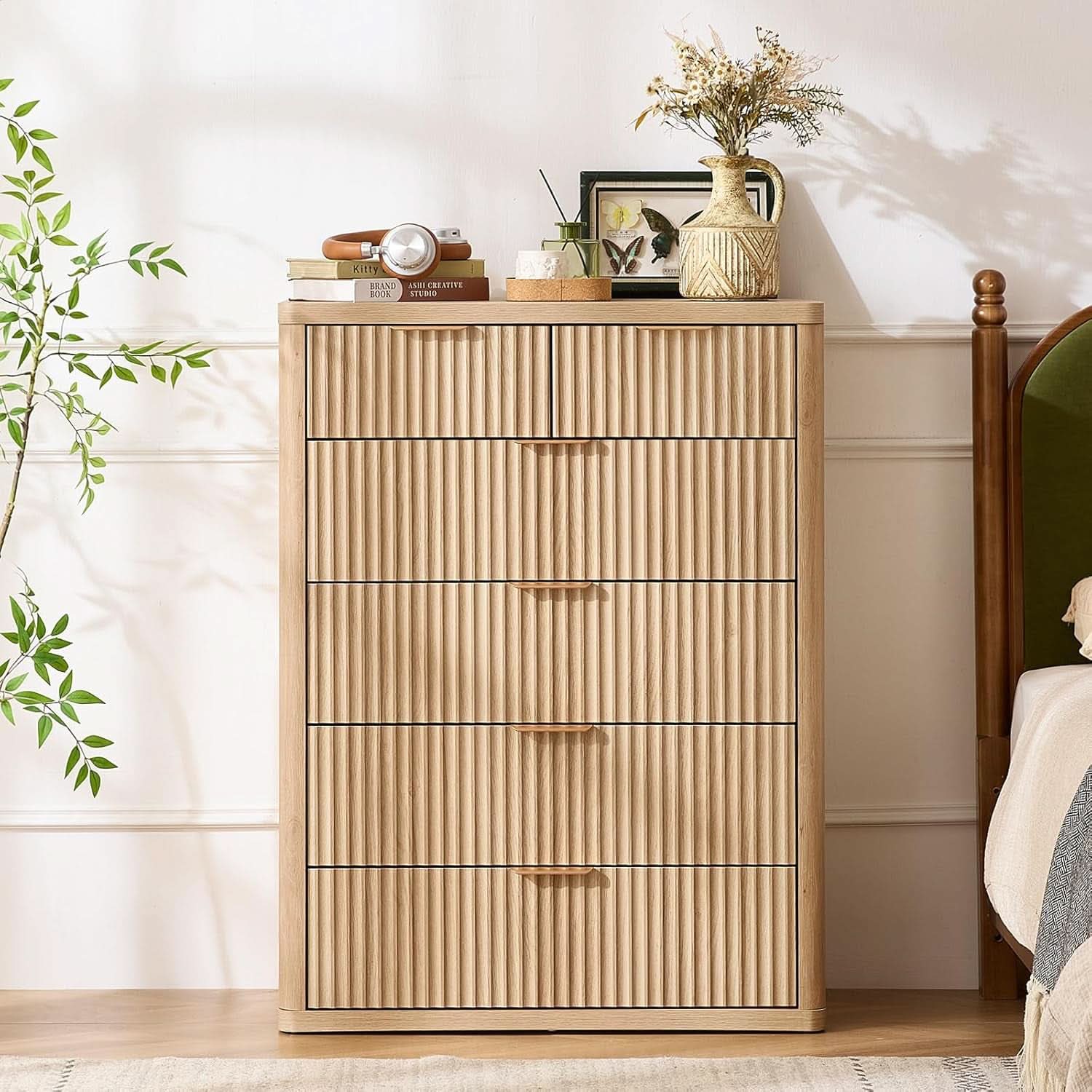 Distressed Fluted Dresser Featuring Six Drawers 42Inch
