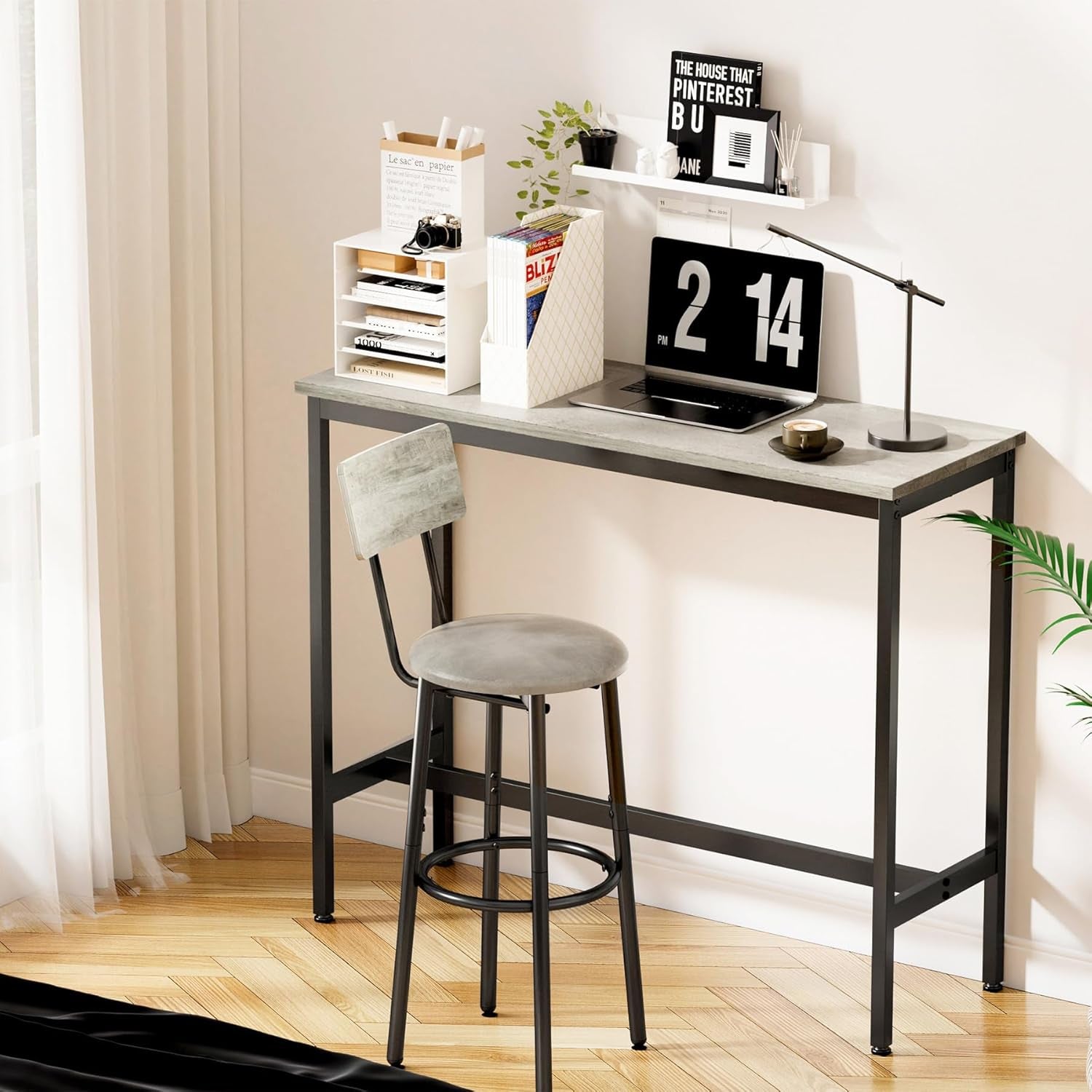 Ergonomic Gray and Black Bar Stools with Backrest