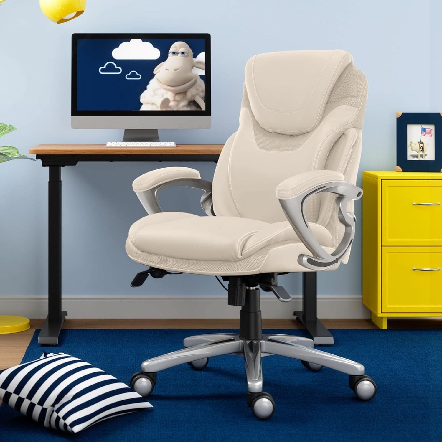 Executive Office Chair With AIR Lumbar Support Cream White