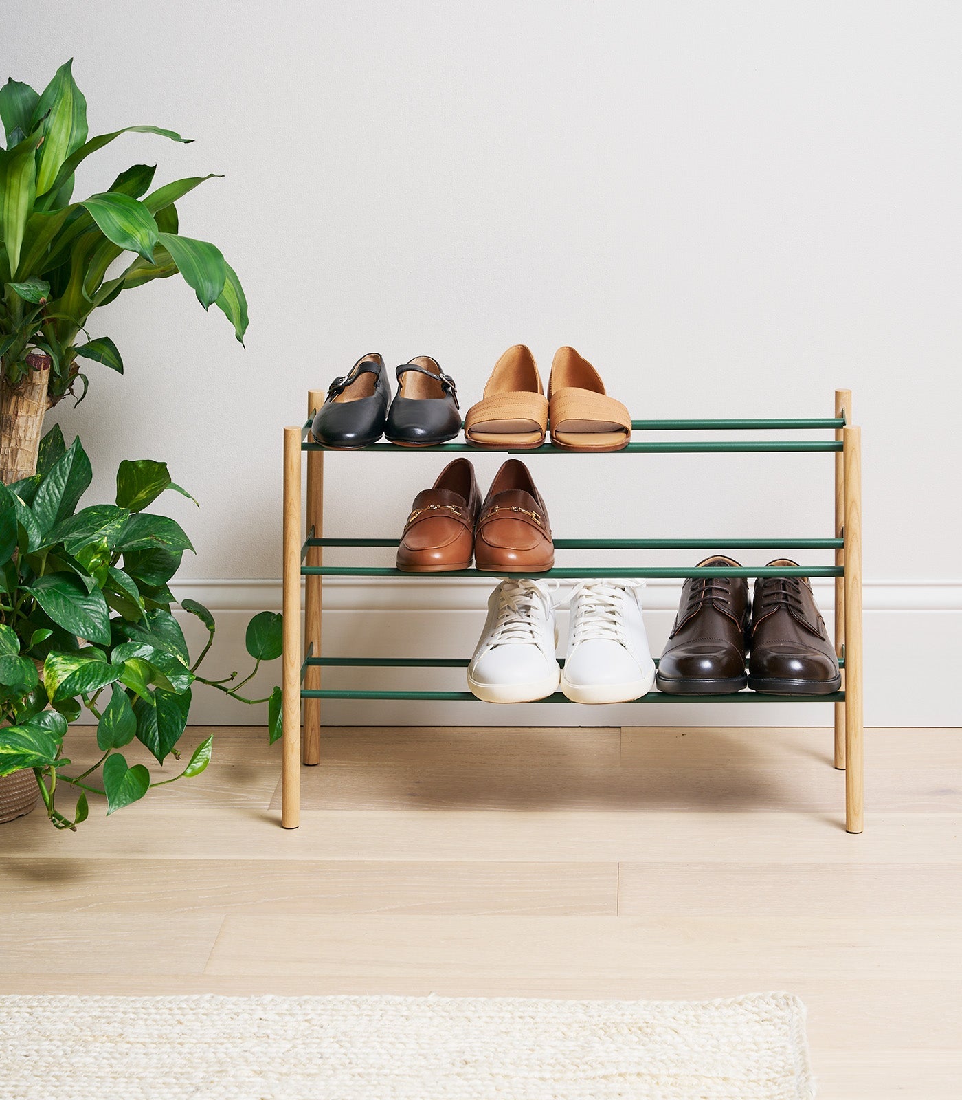 Expandable Shoe Rack (18" H) - Steel
