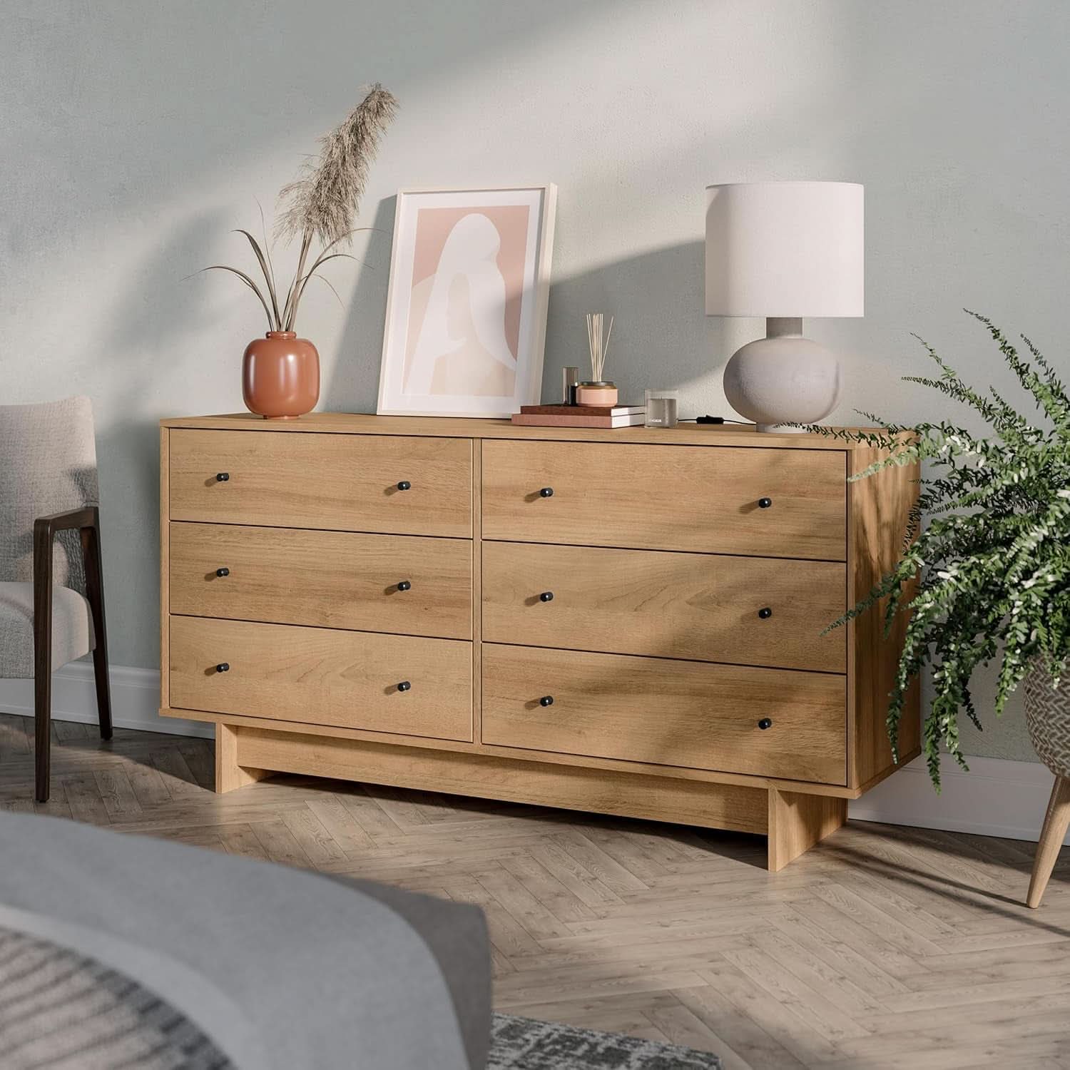 Finnley Natural Oak Six Drawer Dresser Oak Veneer Finish