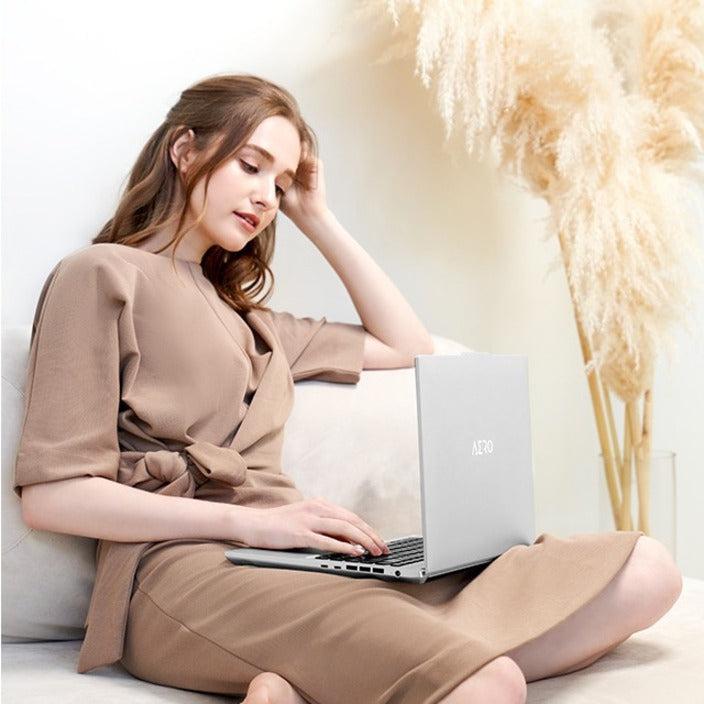 Gigabyte AERO 16 XE5 16 XE5-73US934HH 16" Gaming Notebook - UHD+ - 3840 x 2400 - Intel Core i7 12th Gen i7-12700H Tetradeca-core (14 Core) 2.30 GHz - 16 GB Total RAM - 1 TB SSD - Silver