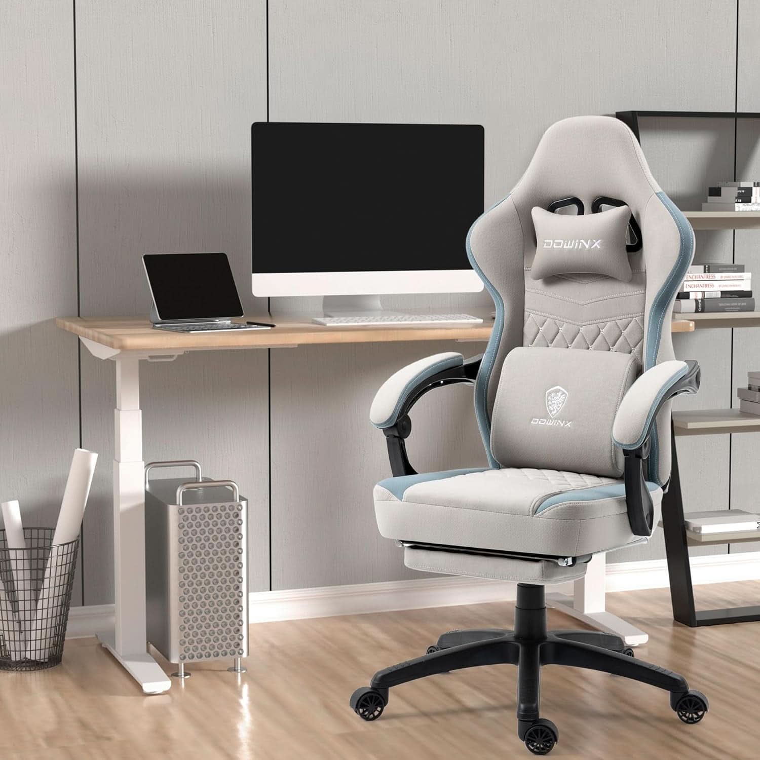 Grey Gaming Chair With Pocket Spring Cushion And Gel Pad