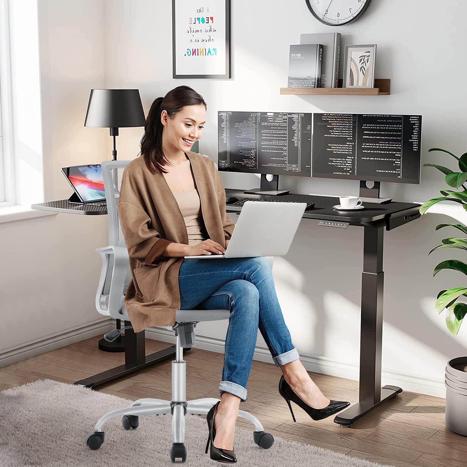 Grey Mesh Ergonomic Office Chair With Durable Wheels
