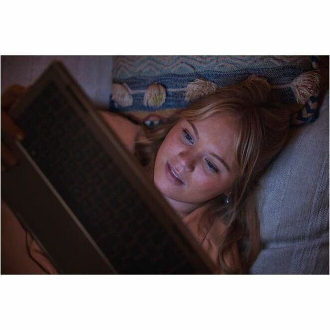 HP ENVY x360 14-es0000 14-es0013dx 14" Touchscreen Convertible 2 in 1 Notebook - Full HD - 1920 x 1080 - Intel Core i5 13th Gen i5-1335U Deca-core (10 Core) - 8 GB Total RAM - 8 GB On-board Memory - 512 GB SSD - Natural Silver Aluminum - Refurbished