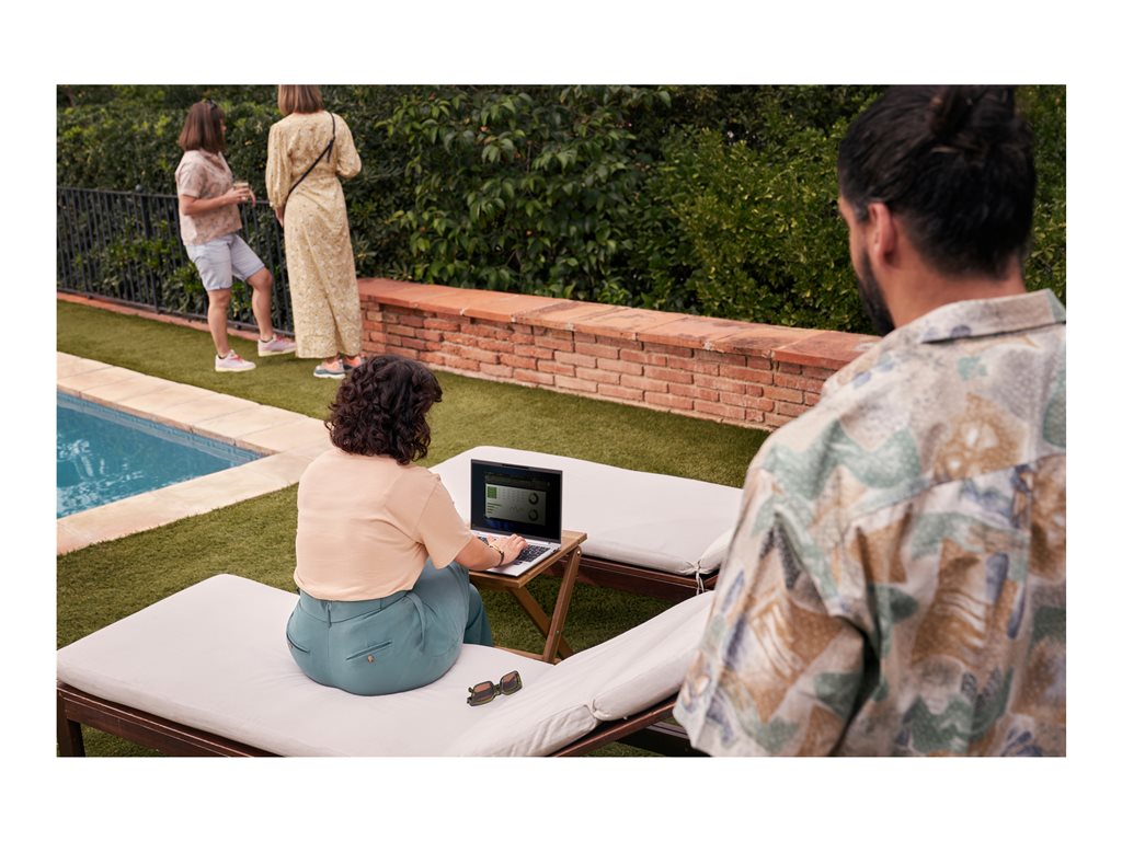 HP EliteBook 640 G10 Notebook - 177-degree hinge design - Intel Core i5 - 1335U / up to 4.6 GHz - Win 11 Pro - Intel