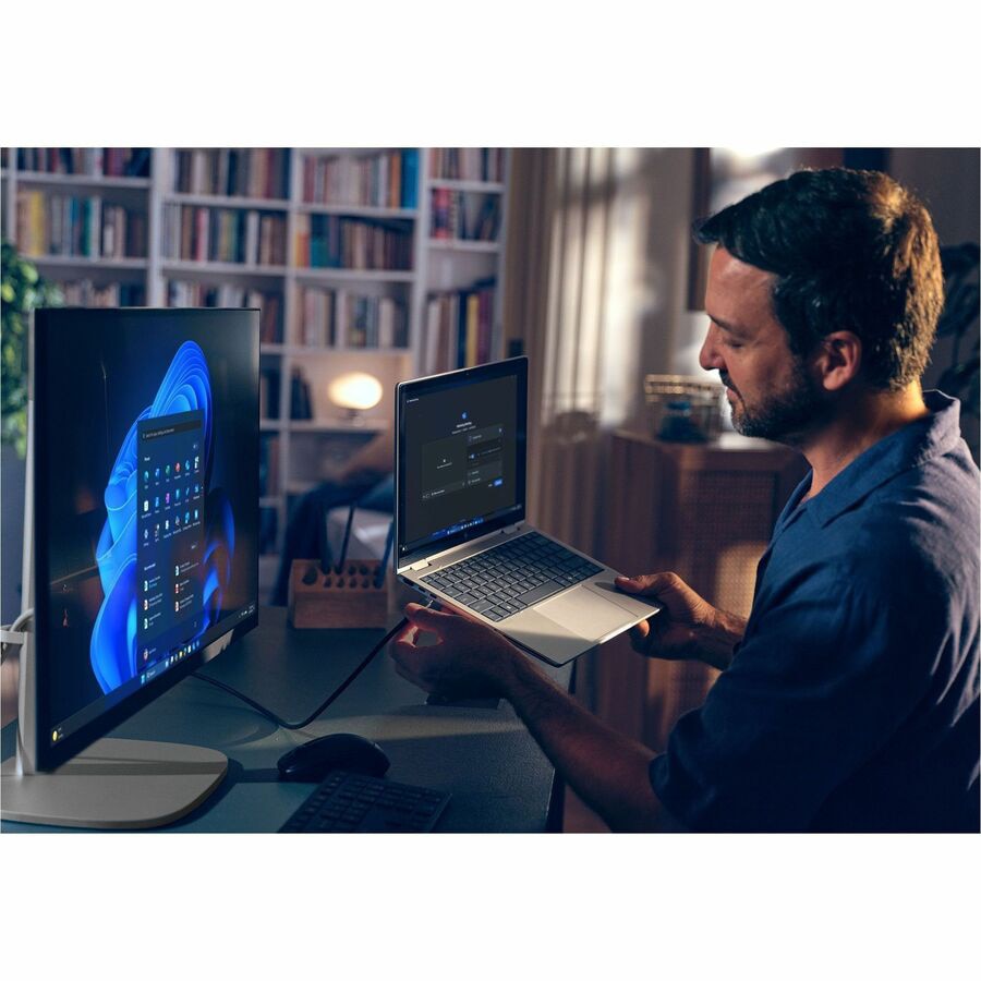 HP EliteStudio 8 All-in-One G1i 23.8" Desktop AI PC Intel Core Ultra 7 265
