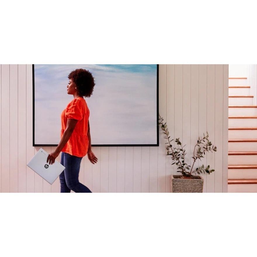 HP Pro c640 14" Chromebook - HD - 1366 x 768 - Intel Core i3 11th Gen i3-1115G4 Dual-core (2 Core) 3 GHz - 8 GB Total RAM - 8 GB On-board Memory - 128 GB SSD - Pike Silver Aluminum - Refurbished