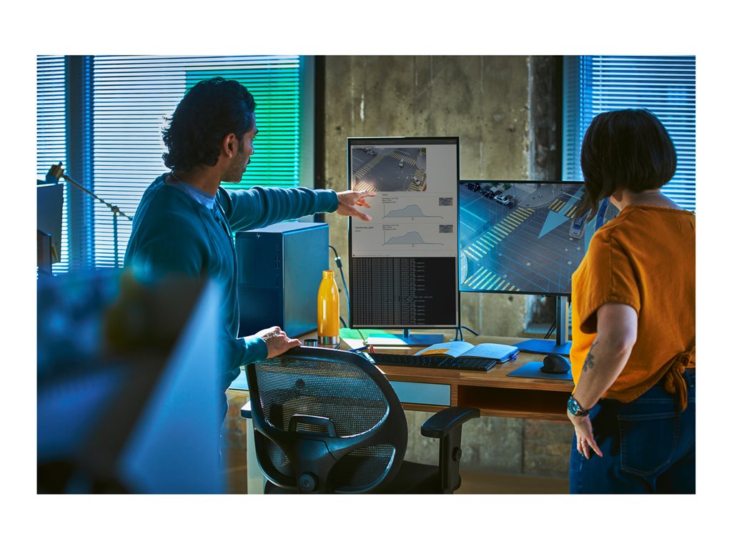 HP Workstation Z2 G9 - Tower 4U - 1 x Core i7 i7-14700K / up to 5.6 GHz - RAM 32 GB - SSD 1 TB - HP Z Turbo Drive, NVMe, TLC A1NY3UT#ABA