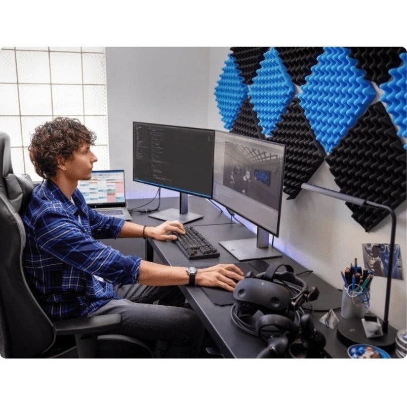 HP ZBook Studio G8 15.6 Mobile Workstation - Full HD - Intel Core i7 11th Gen i7-11800H - 32 GB - 1 TB SSD" 680Z2UT#ABA