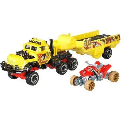Hot Wheels Super Hauling Rig and Car Set for Kids 3+