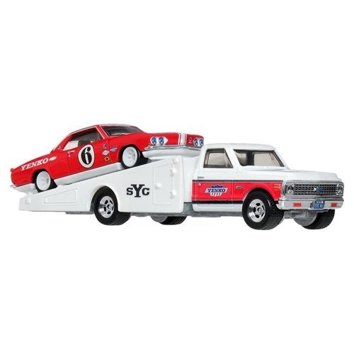 Hot Wheels Team Transport 2026 1:64 Scale Hauler & Car Set for Collectors