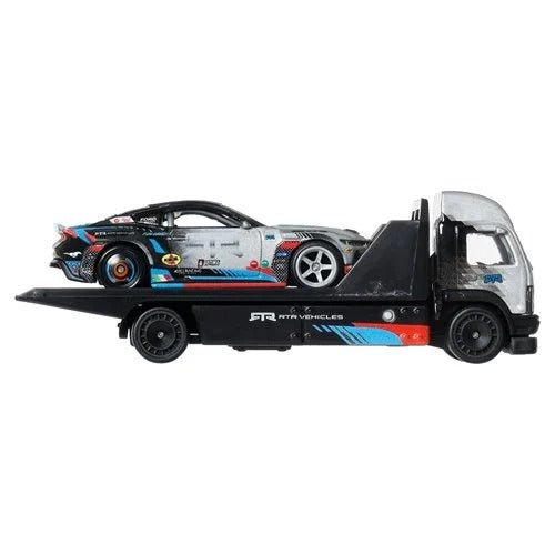 Hot Wheels Team Transport 2026 1:64 Scale Hauler & Car Set for Collectors